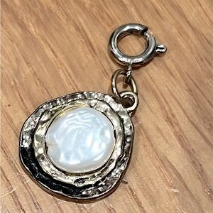 Distressed gold and pearl clip on charm